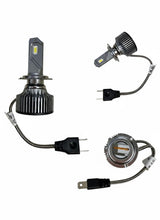 Carica l'immagine nel visualizzatore di Gallery, 2DKLB3 - LAMPADINA LED BETA H7-VENTOLA 45W-4500L