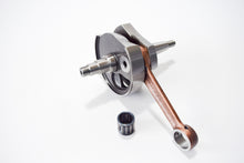 Carica l&#39;immagine nel visualizzatore di Gallery, ALBERO MOTORE VESPA ET3 CONO NORMALE