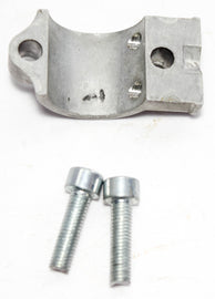 YA5XD829130100 - SUPPORTO,LEVA INFERIORE 1