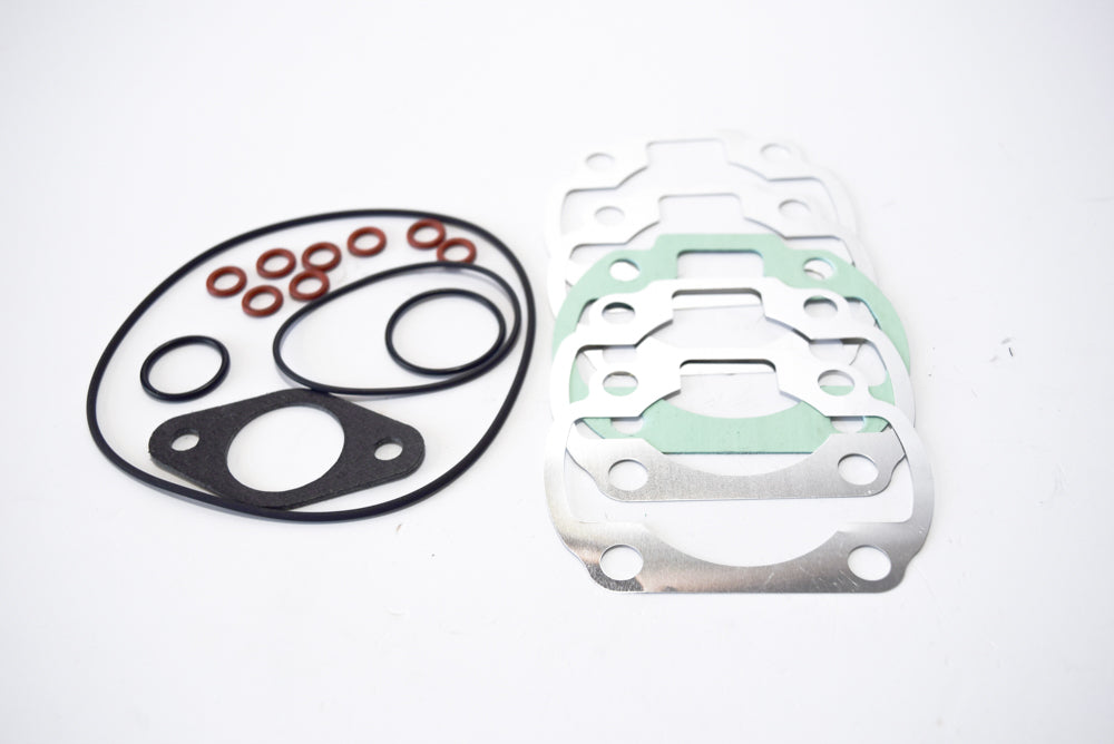 SERIE GUARNIZIONI TESTA ATHENA YAMAHA 50 CC H20 MINARELLI ORIZZ. 5 BASI