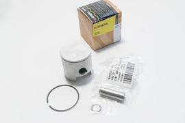 082002B - PIST. D.47