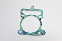 Carica l&#39;immagine nel visualizzatore di Gallery, GUARNIZONE BASE MAJESTY 125 98-07