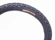 Carica l&#39;immagine nel visualizzatore di Gallery, COPERTONE BICI 20X1.90 MTB DEESTONE