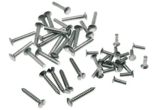 Carica l'immagine nel visualizzatore di Gallery, CIC00154 - C00154 - KIT VITI E RIBATTINI PER SERIE STRISCE PEDANA VESPA FARO BASSO