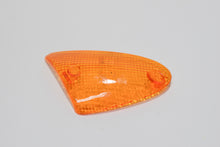 Carica l&#39;immagine nel visualizzatore di Gallery, VETRO FRECCIA ANT SX LEONARDO 125-150