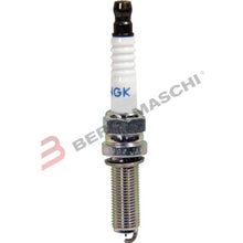 Carica l&#39;immagine nel visualizzatore di Gallery, CANDELA NGK SILMAR-8A9S STOCK NR.90992