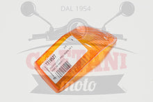 Carica l&#39;immagine nel visualizzatore di Gallery, VETRO FRECCIA POSTERIORE SX VESPA PX ARA