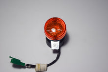 Carica l&#39;immagine nel visualizzatore di Gallery, FRECCIA ANT SX WHY 9807/FLIPPER 9802