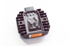 Carica l&#39;immagine nel visualizzatore di Gallery, REGOLATORE SUN VP X CITY 125-250 0715