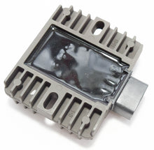 Carica l&#39;immagine nel visualizzatore di Gallery, REGOLATORE V-STROM 1000 02-06