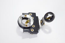 Carica l&#39;immagine nel visualizzatore di Gallery, PORTALAMPADA FARO VESPA FORO 32MM SIEM