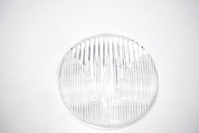Carica l&#39;immagine nel visualizzatore di Gallery, VETRO FARO MOTO DIAM.130 IN PLASTICA