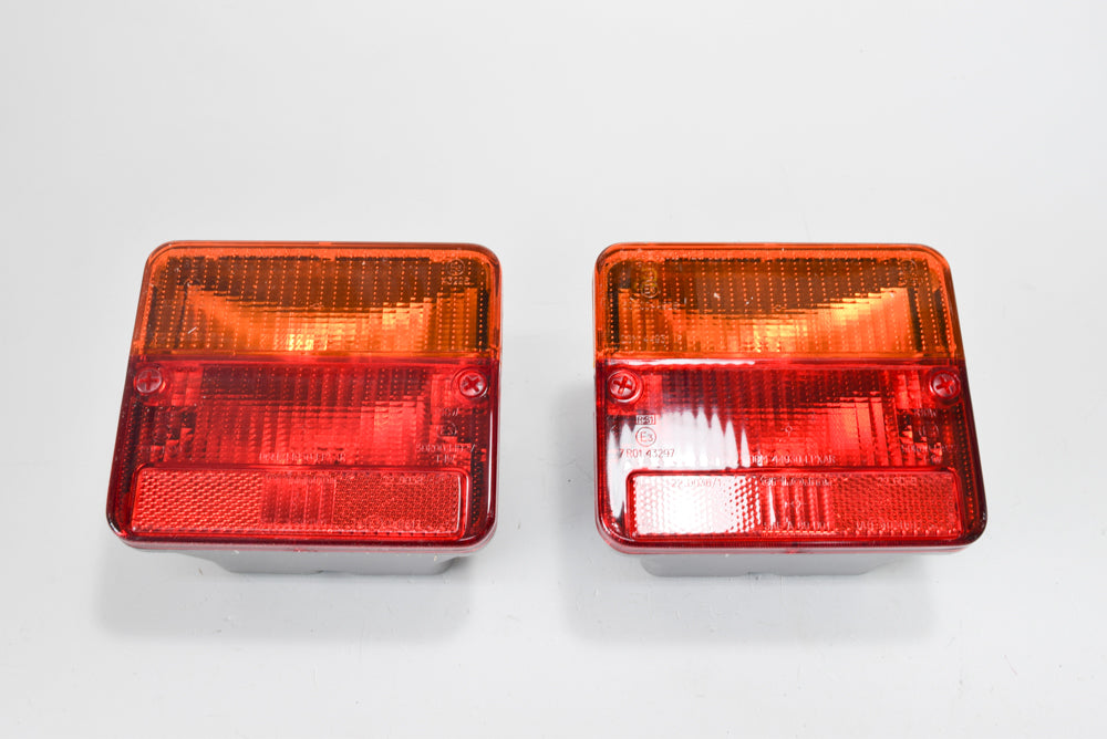 COPPIA FANALE POST APE CAR-POKER