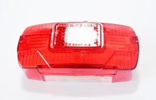 Carica l&#39;immagine nel visualizzatore di Gallery, VETRO FANALE POST LAMBRETTA LI 3 S