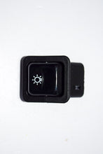 Carica l&#39;immagine nel visualizzatore di Gallery, PULSANTE LUCI FREE-ZIP-SKIPPER 50