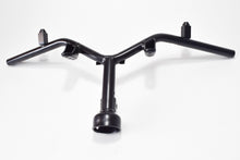 Carica l&#39;immagine nel visualizzatore di Gallery, MANUBRIO APRILIA SR WWW 9799