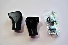 Carica l&#39;immagine nel visualizzatore di Gallery, COPPIA PIEDINI CAVALLETTO VESPA