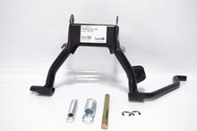 Carica l&#39;immagine nel visualizzatore di Gallery, CAVALETTO CENTR. VESPA 125 ET4PR. &#39;99