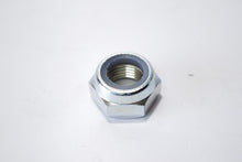 Carica l&#39;immagine nel visualizzatore di Gallery, DADO PERNO MOT 16MM LAMBRETTA LI-TV