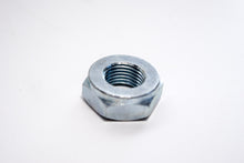 Carica l&#39;immagine nel visualizzatore di Gallery, DADO MOZZO POST.LAMBRETTA F125 195455