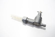 Carica l&#39;immagine nel visualizzatore di Gallery, RUBINETTO BENZINA LAMBRETTA J50-100-125