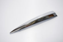 Carica l&#39;immagine nel visualizzatore di Gallery, FREGIO PARAF ANT LAMBRETTA SX 150-200