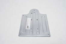 Carica l&#39;immagine nel visualizzatore di Gallery, PORTA TARGA POST LAMBRETTA LD 150 5456