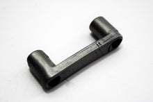 Carica l&#39;immagine nel visualizzatore di Gallery, DISTANZIALE INFERIORE SUPPORTO TARGA