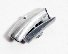 Carica l&#39;immagine nel visualizzatore di Gallery, PUNTALE INFER BORDO SCUDO LAMBR LI 3°S