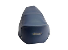 Carica l&#39;immagine nel visualizzatore di Gallery, COPERTINA SELLA BLU LAMBRETTA J50 66-68
