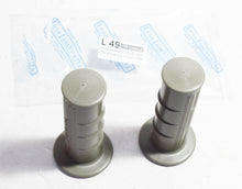 Carica l&#39;immagine nel visualizzatore di Gallery, COPPIA MANOPOLE LAMBRETTA LD 125-150