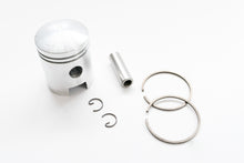 Carica l&#39;immagine nel visualizzatore di Gallery, M1 - PISTONE GOL LAMBRETTA LC 125 DIAMETRO 52MM