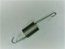 Carica l&#39;immagine nel visualizzatore di Gallery, MOLLA CAVALLETTO LAMBRETTA J50-125