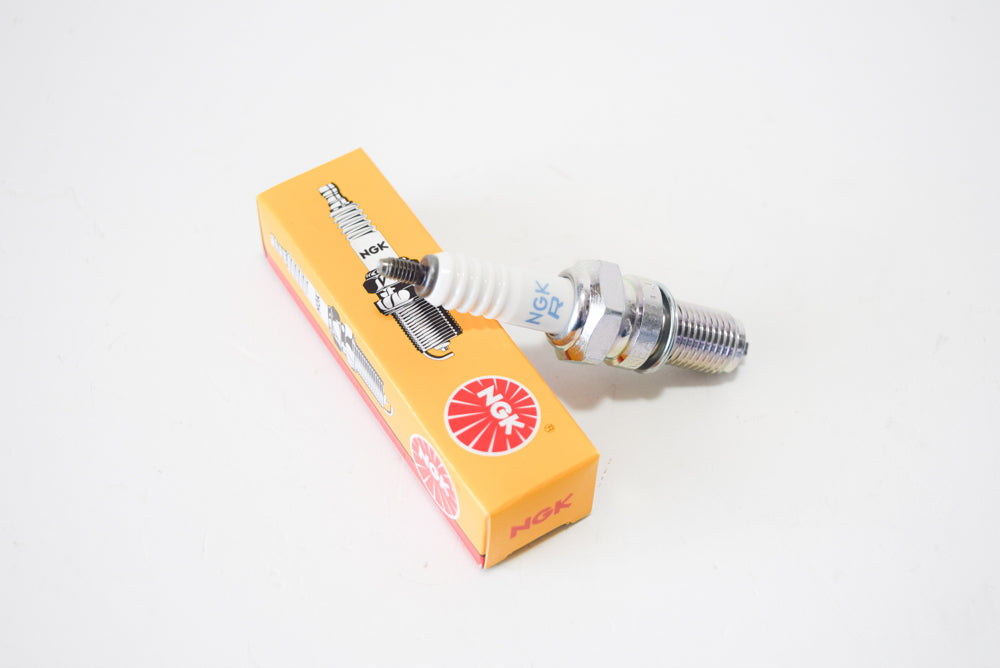 CANDELA NGK DR8EA