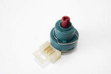 Carica l'immagine nel visualizzatore di Gallery, COMMUTATORE CHIAVE PIAGGIO X8 400 '06