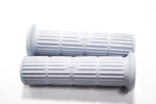 Carica l&#39;immagine nel visualizzatore di Gallery, CP.MANOPOLE GRIGIA VESPA PX PE-SUPER-P15