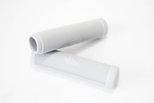 Carica l&#39;immagine nel visualizzatore di Gallery, CP.MANOPOLE GRIGIA DIAMETRO MM.23 - LUNG