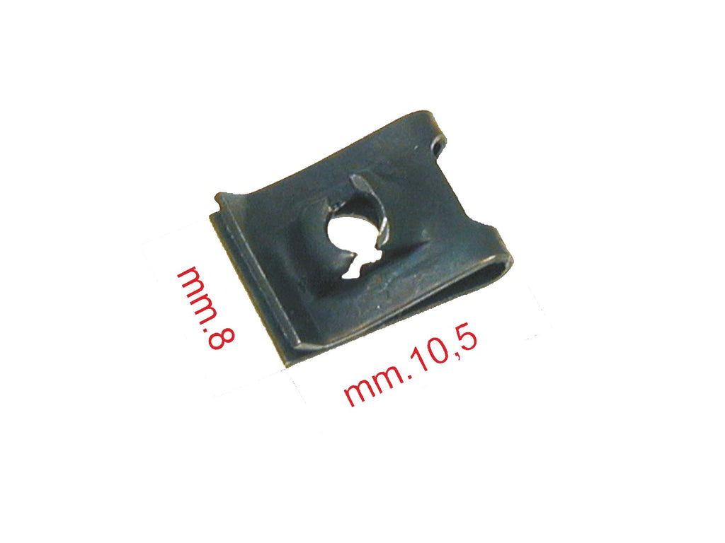 10374 - PIASTRINA VITE AUTOFILETTANTE PER CARENE D.2