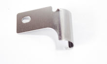Carica l&#39;immagine nel visualizzatore di Gallery, PIASTRINA DESTRA PER BORDO SCUDO ESTREMI