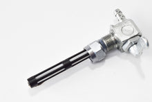 Carica l'immagine nel visualizzatore di Gallery, RUBINETTO BENZ.12MM 1PASSO GARELLI