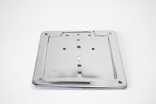 Carica l&#39;immagine nel visualizzatore di Gallery, FONDO TARGA IN FERRO CROMATO VECCHIE DIM