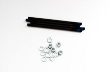 Carica l&#39;immagine nel visualizzatore di Gallery, KIT PRIGIONIERI CILINDRO VESPA PX 125