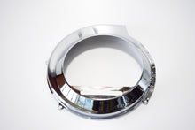 Carica l&#39;immagine nel visualizzatore di Gallery, COPRIVENTOLA CROMATO VESPA DAL&#39;59 MOTORI