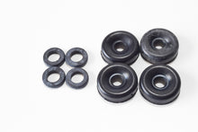 Carica l'immagine nel visualizzatore di Gallery, SERIE GOMMI. CILINDRETTO POST. APE POKER