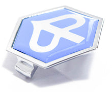 Carica l&#39;immagine nel visualizzatore di Gallery, SCUDETTO RESINATO AD INCASTRO VESPA