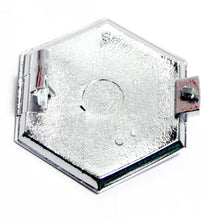 Carica l&#39;immagine nel visualizzatore di Gallery, SCUDETTO RESINATO AD INCASTRO VESPA