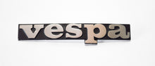 Carica l&#39;immagine nel visualizzatore di Gallery, TARGHETTA VESPA X SCUDO ANT VESPA