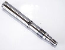 Carica l&#39;immagine nel visualizzatore di Gallery, ASSE RUOTA D.18 VESPA PX-PE 1°SERIE