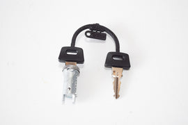 SERIE 1 CILINDRETTO+2 CHIAVI VESPA PK-XL