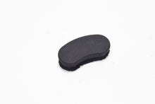 Carica l&#39;immagine nel visualizzatore di Gallery, TASSELLO FERITOIA VOLANO VESPA50